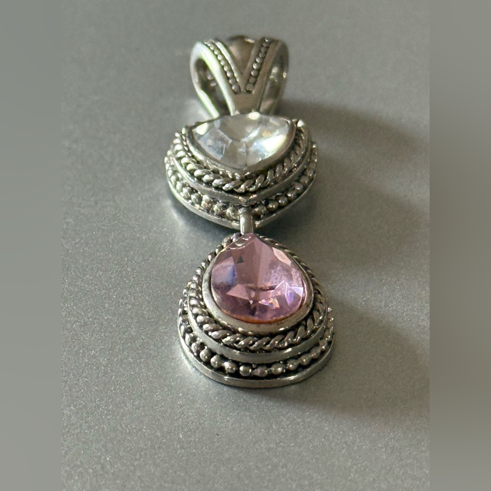 🌸 Cookie Lee Silver Tone and Pink Teardrop Pendant